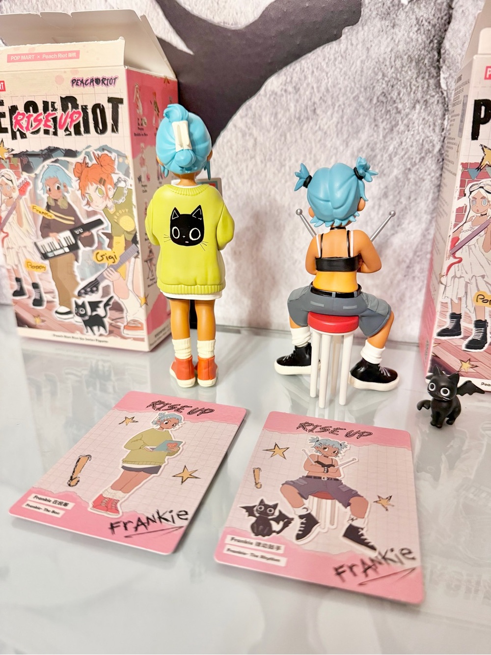 Pop Mart Peach Riot Blind Box Rise Up Series-Frankie - Picture 3 of 3